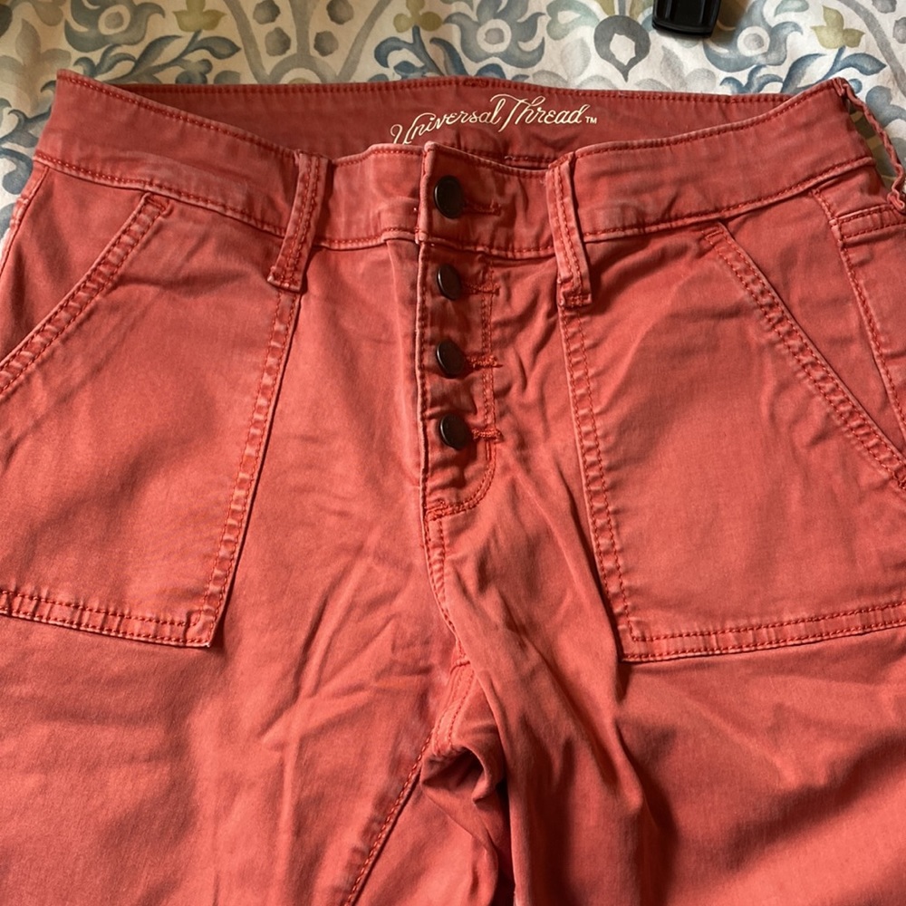 Universal Thread cargo pants - Picture 3 of 4
